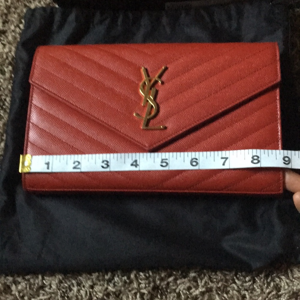 YSL red wallet purse. Comes with dust bag and box. - Picture 5 of 8